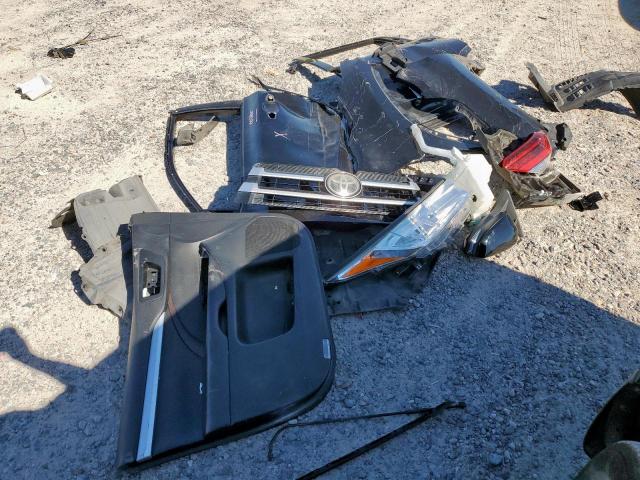 Toyota Highlander Se Image 12