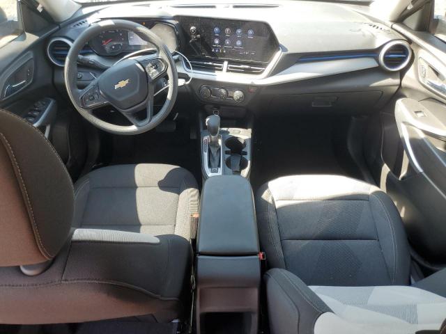 Chevrolet Trax Ls Image 8