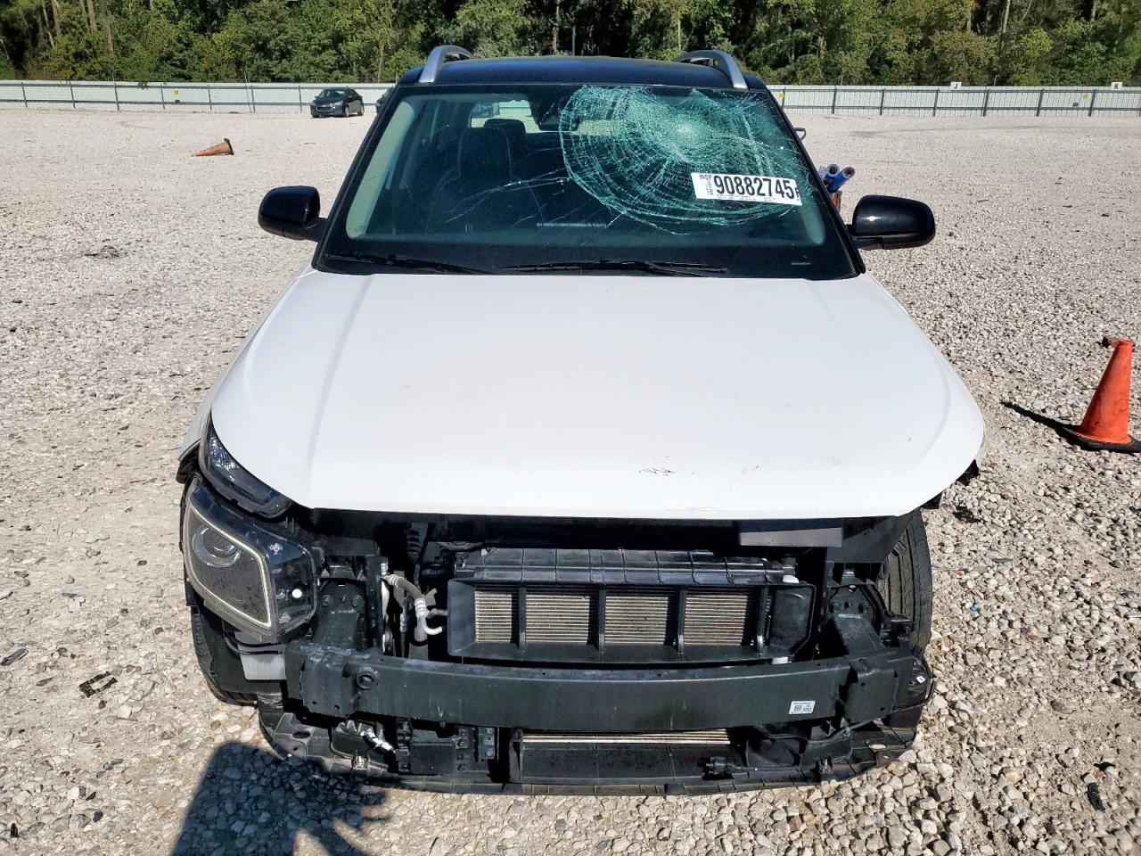 Hyundai VENUE Sel Image 2