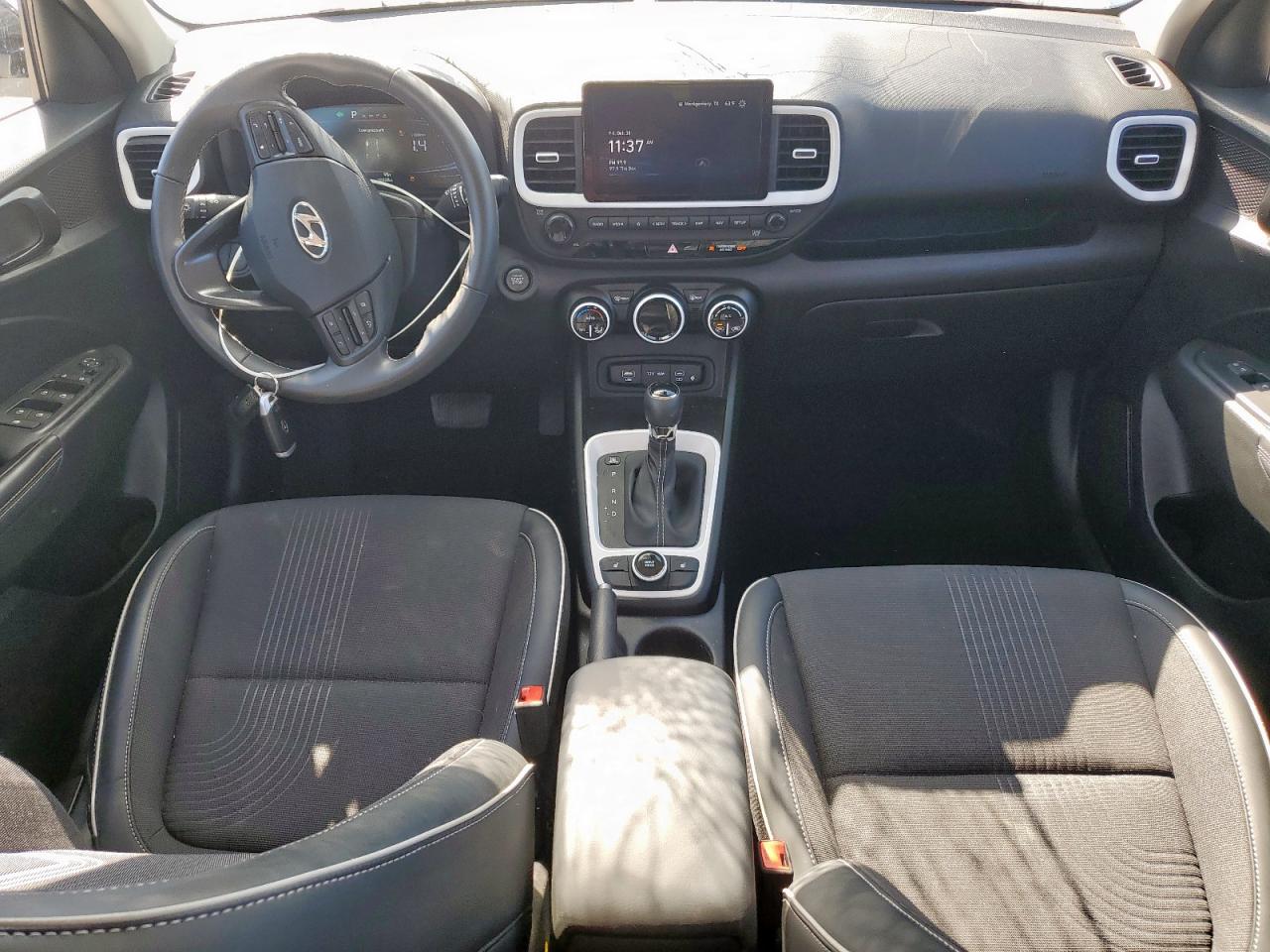 Hyundai VENUE Sel Image 6