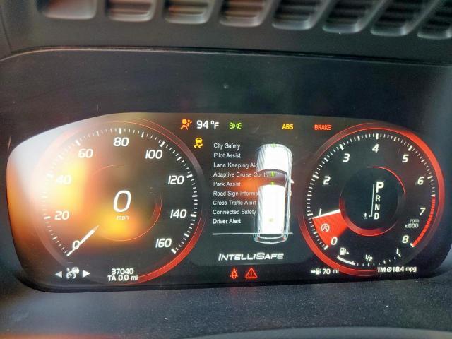 Volvo XC90 T5 Momentum Image 12