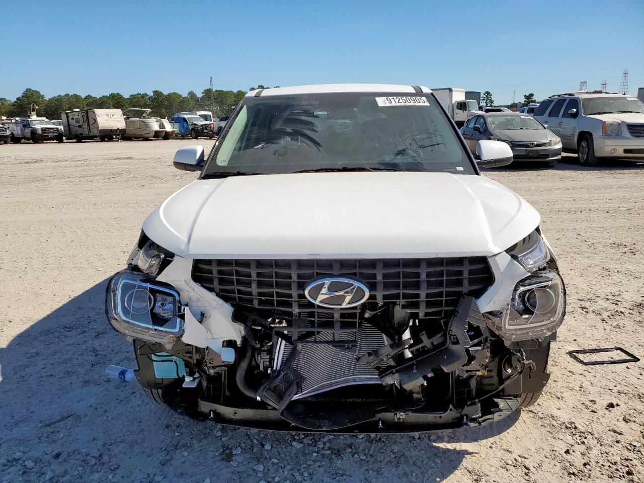 Hyundai VENUE Se Image 9