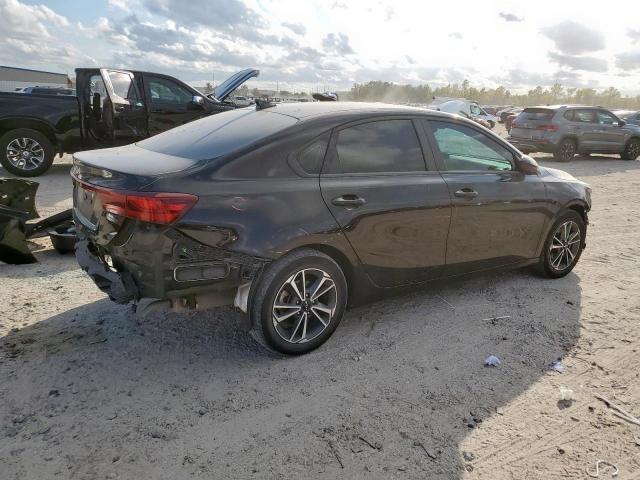 Kia Forte Fe Image 2