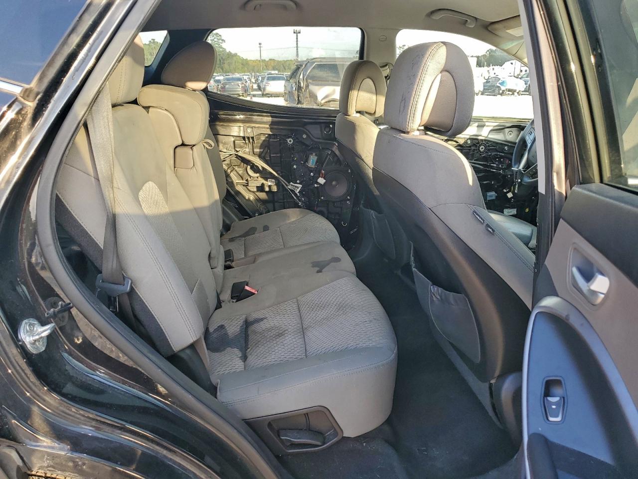 Hyundai SANTA FE Image 11