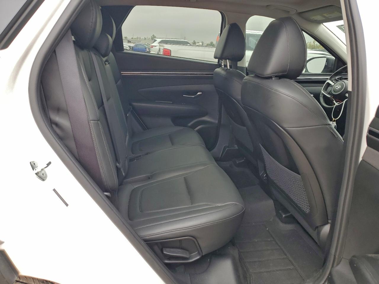 Hyundai TUCSON Sel Image 12