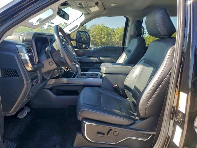 Ford F-250 Super Duty Image 2