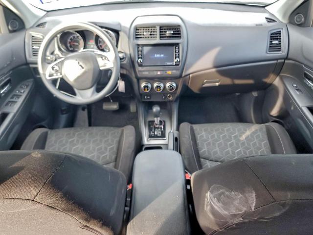 Mitsubishi Outlander Es Image 9