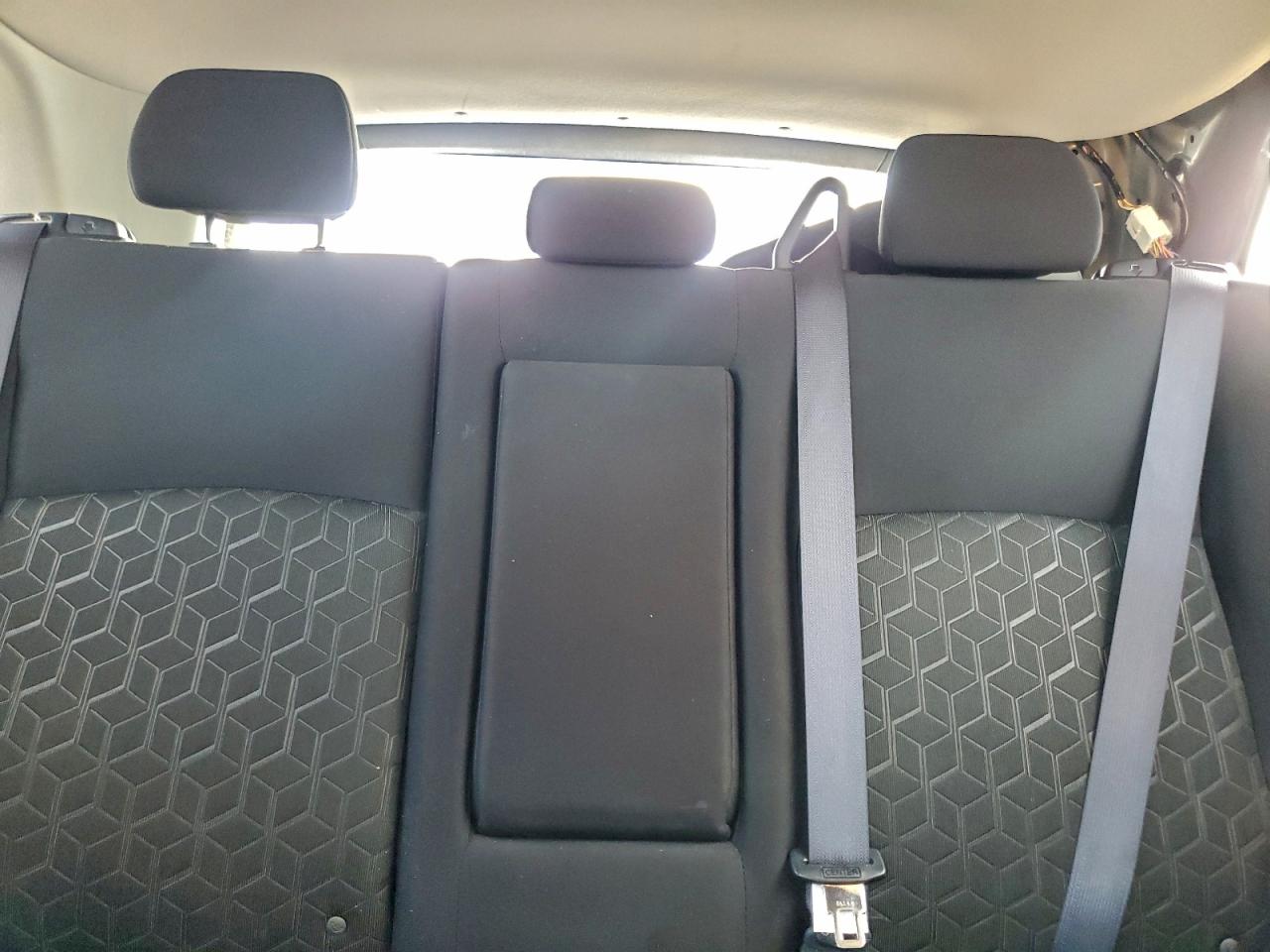 Mitsubishi Outlander Es Image 10