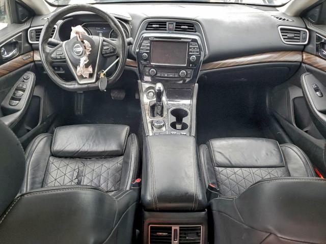 Nissan Maxima 3.5s Image 5