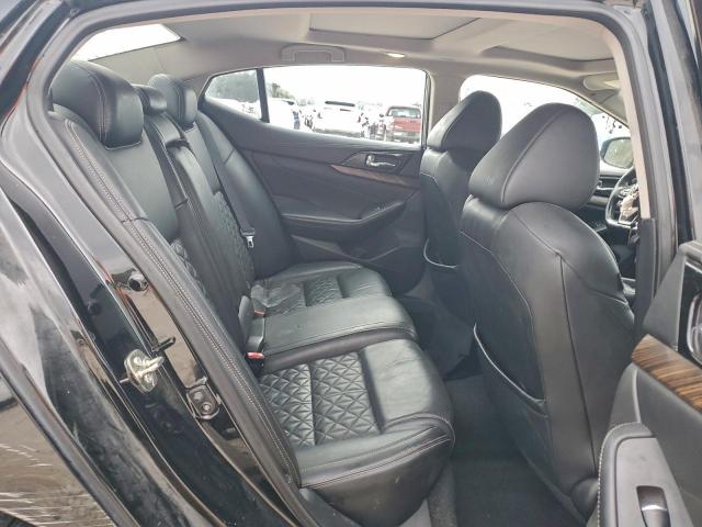 Nissan Maxima 3.5s Image 8