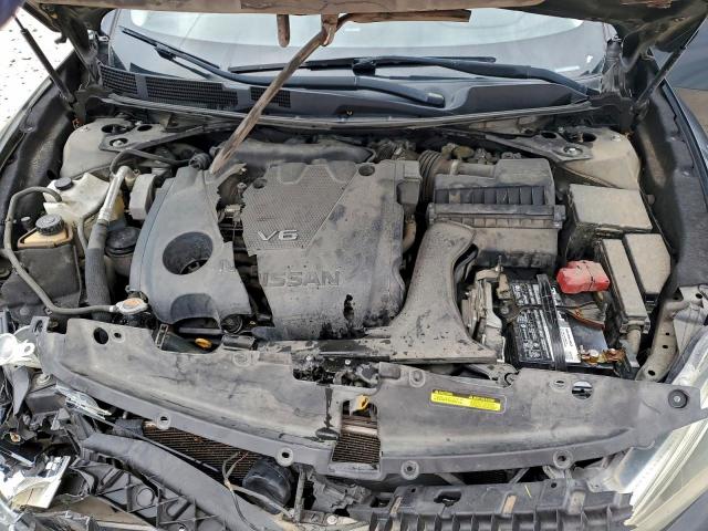 Nissan Maxima 3.5s Image 7