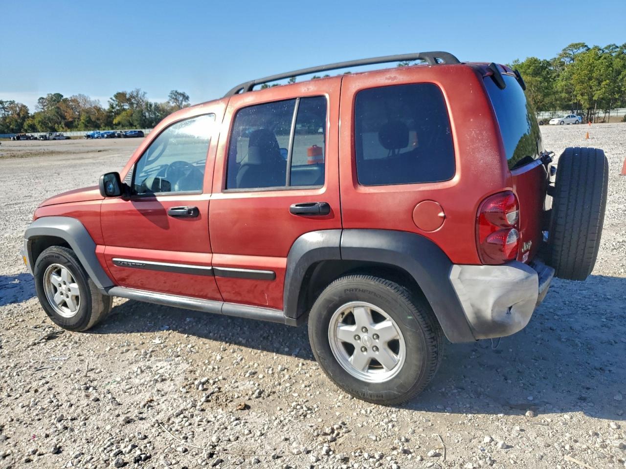 Jeep Liberty Sport Image 4
