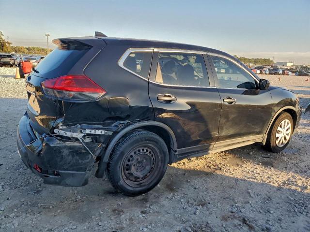 Nissan Rogue S Image 2