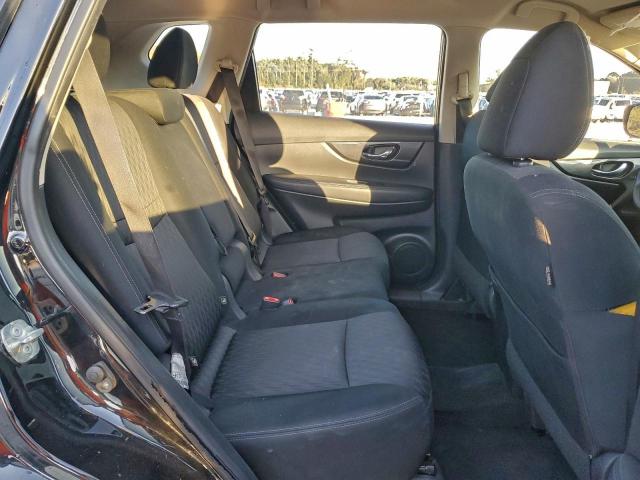 Nissan Rogue S Image 5