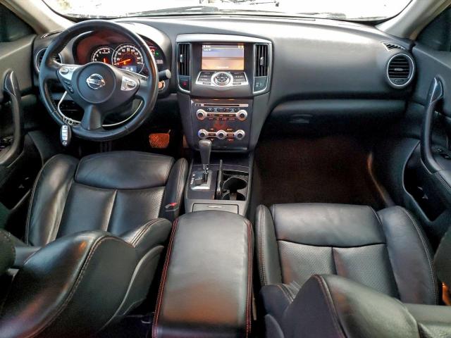 Nissan Maxima S Image 8