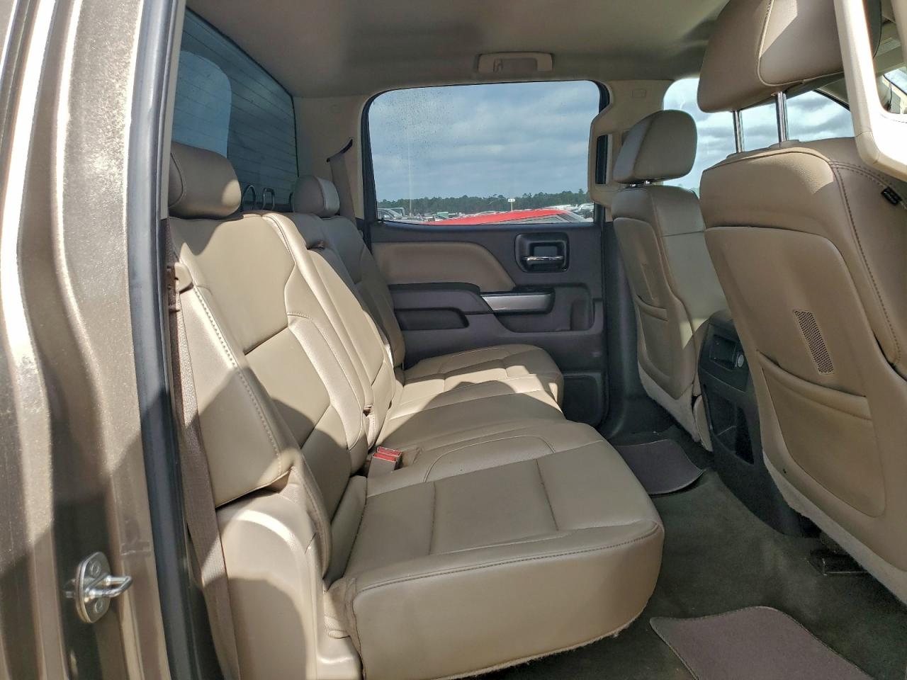 Chevrolet Silverado K2500 Heavy Duty Ltz Image 10