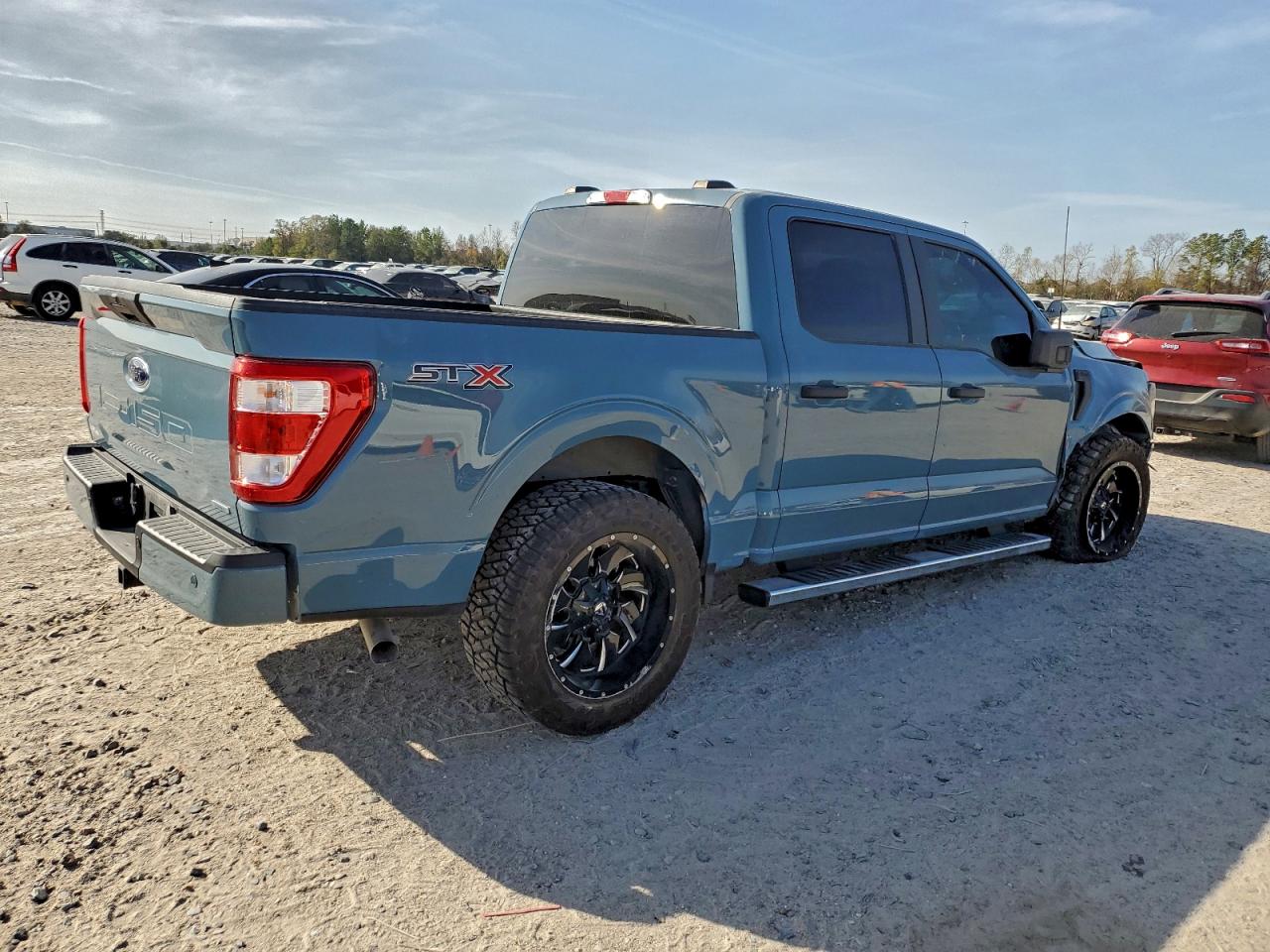 Ford F-150 Supercrew Image 7