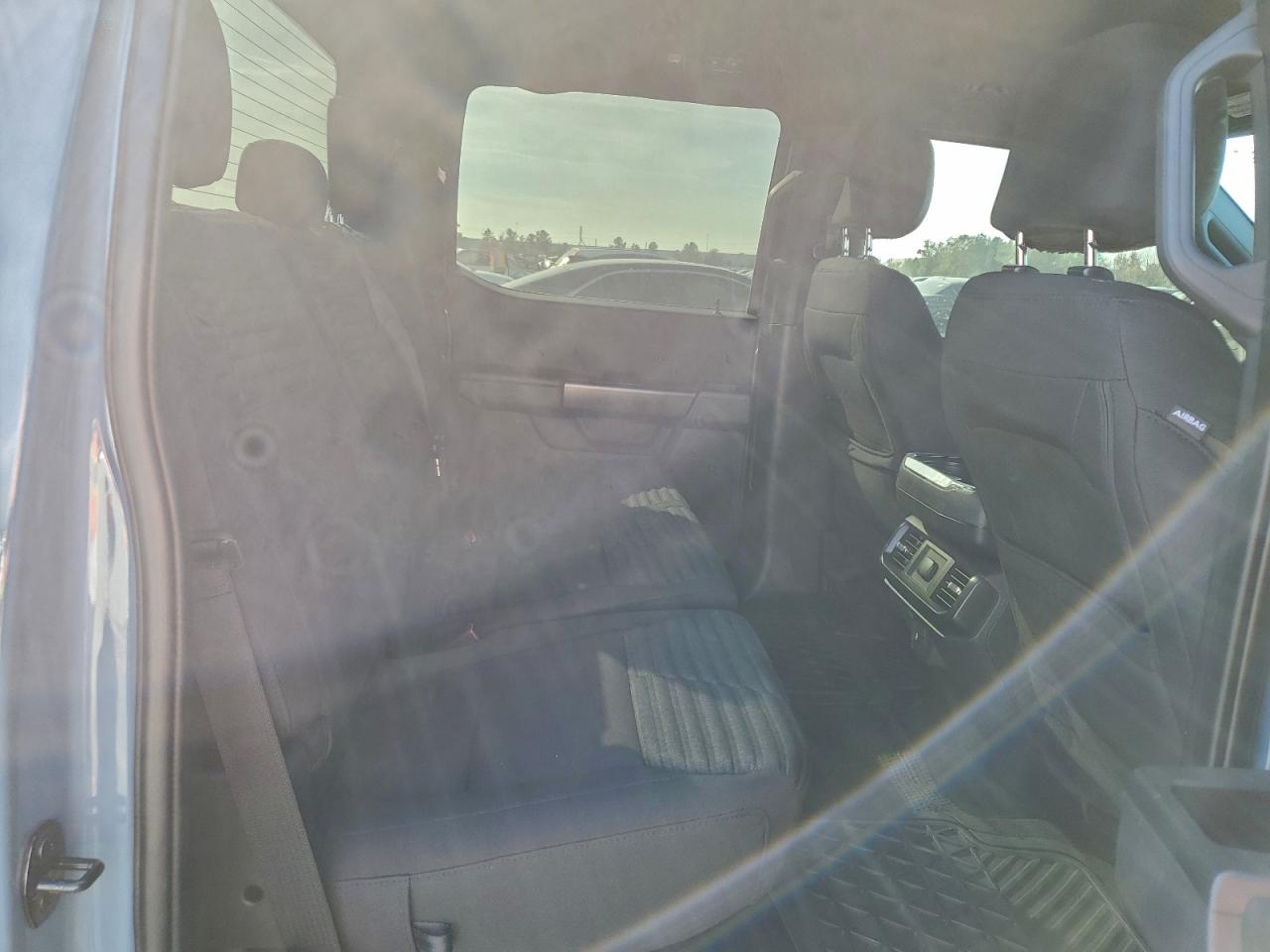 Ford F-150 Supercrew Image 11