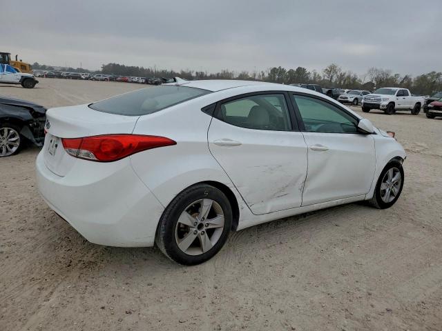 Hyundai ELANTRA Gls Image 3