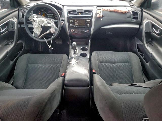Nissan Altima 2.5 Image 8