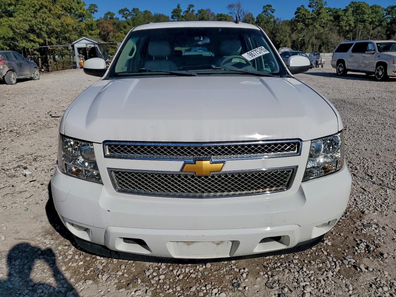 Chevrolet Suburban C1500 Lt Image 13