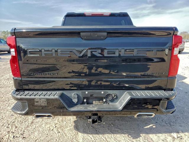 Chevrolet Silverado C1500 Custom Image 2