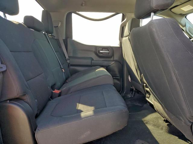 Chevrolet Silverado C1500 Custom Image 3