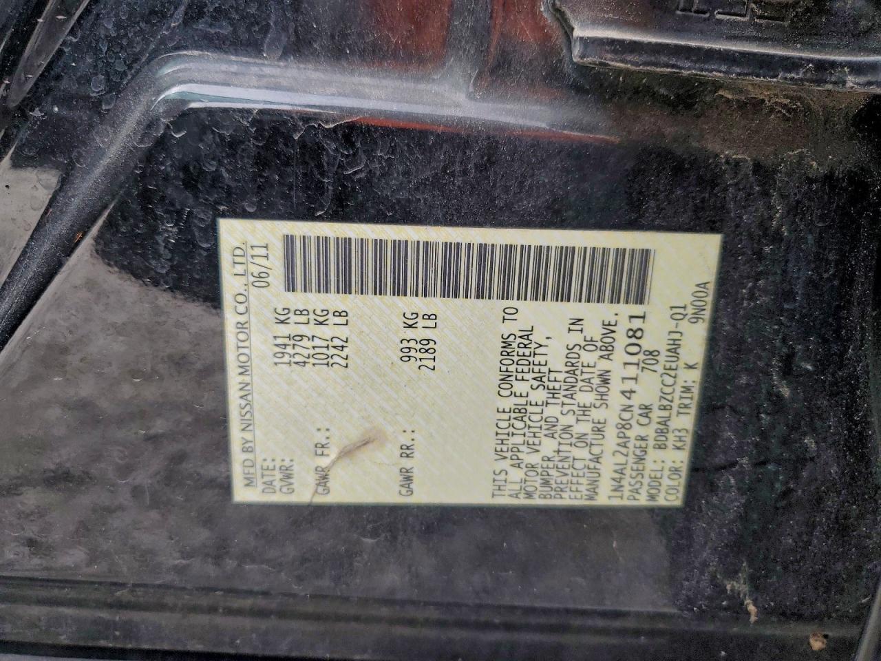 Nissan Altima Base Image 11