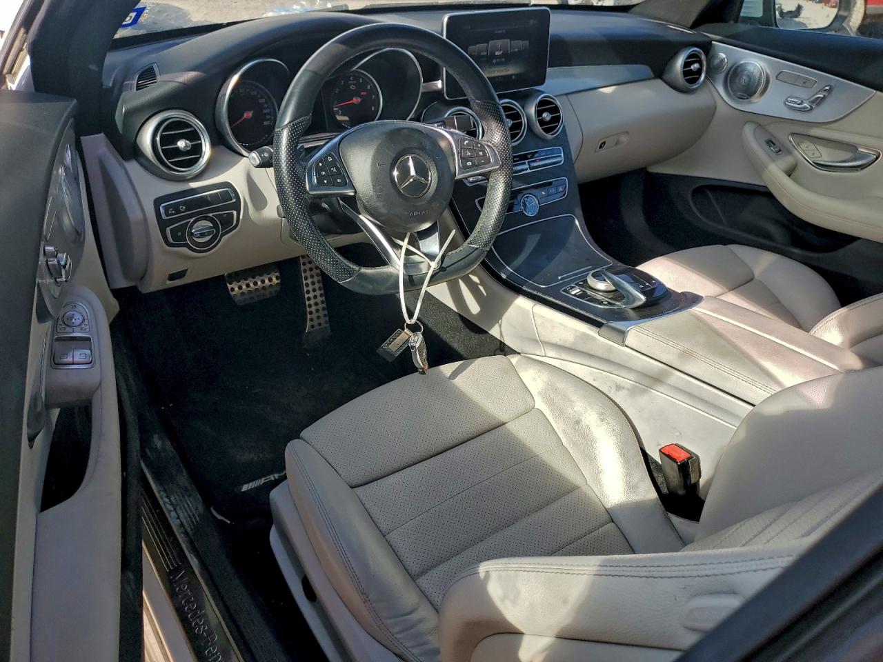 Mercedes-Benz C-Class 300 4matic Image 13