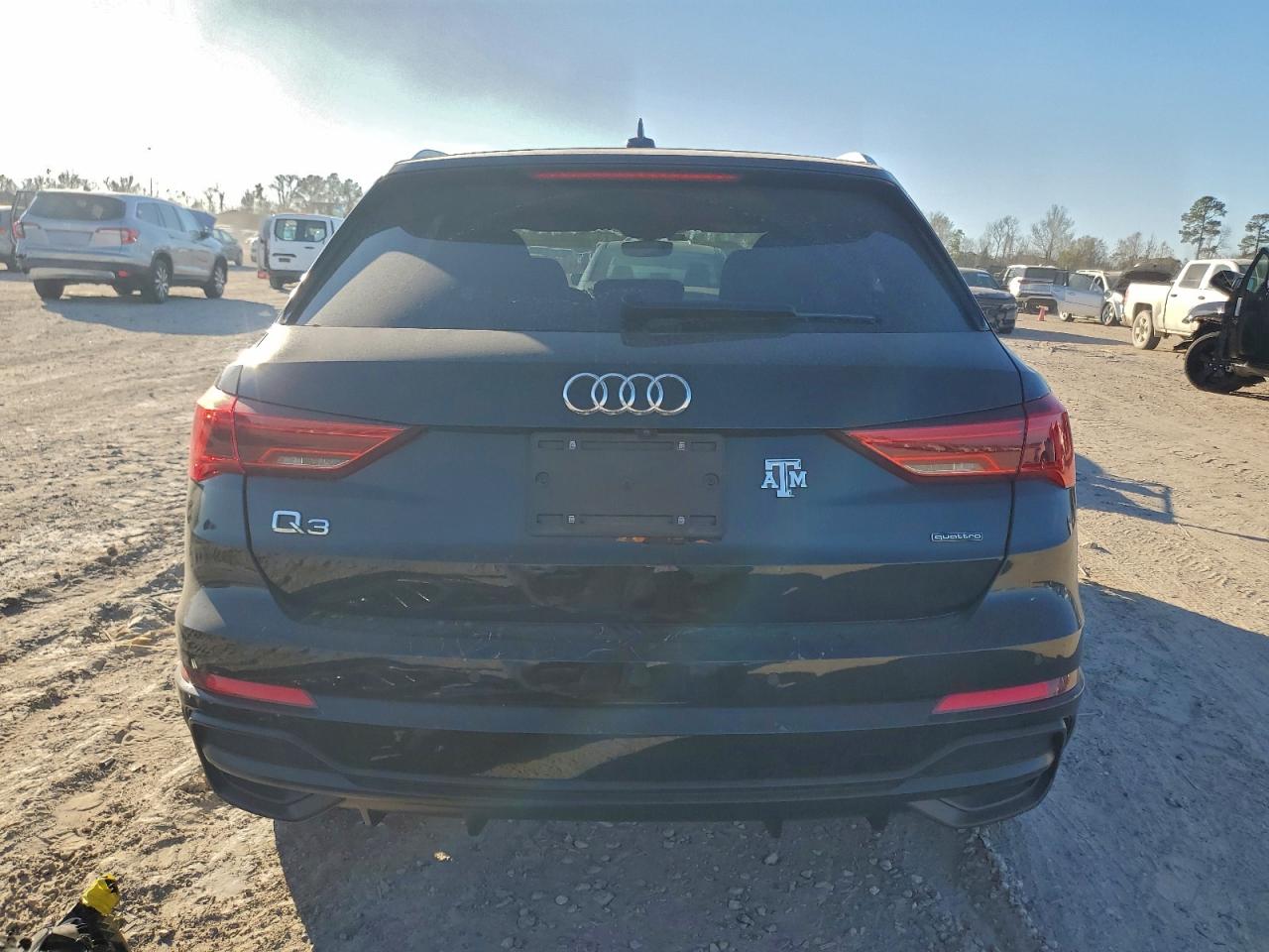 Audi Q3 Premium Plus S-line Image 14