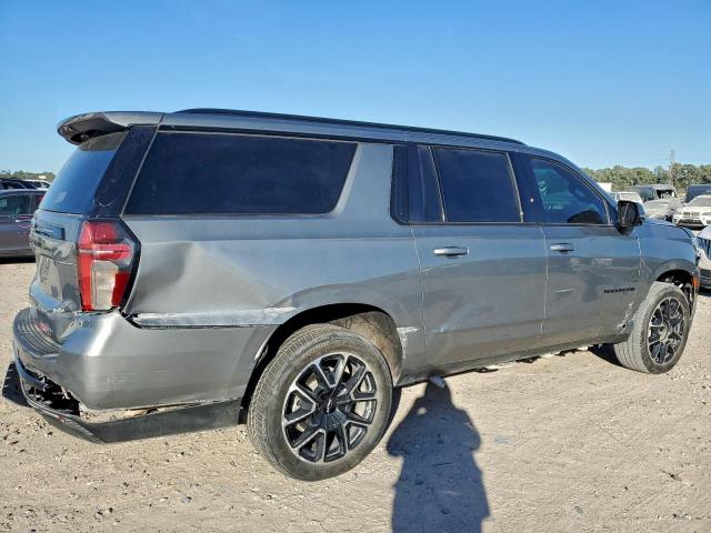 Chevrolet Suburban C1500 Rst Image 6