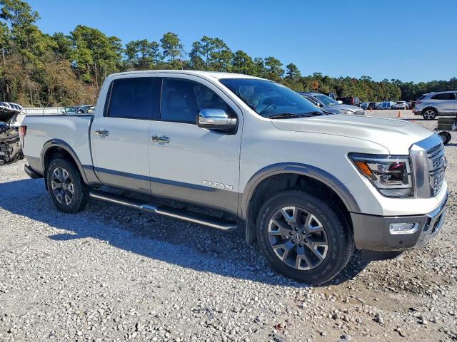 Nissan Titan Pro-4x Image 6