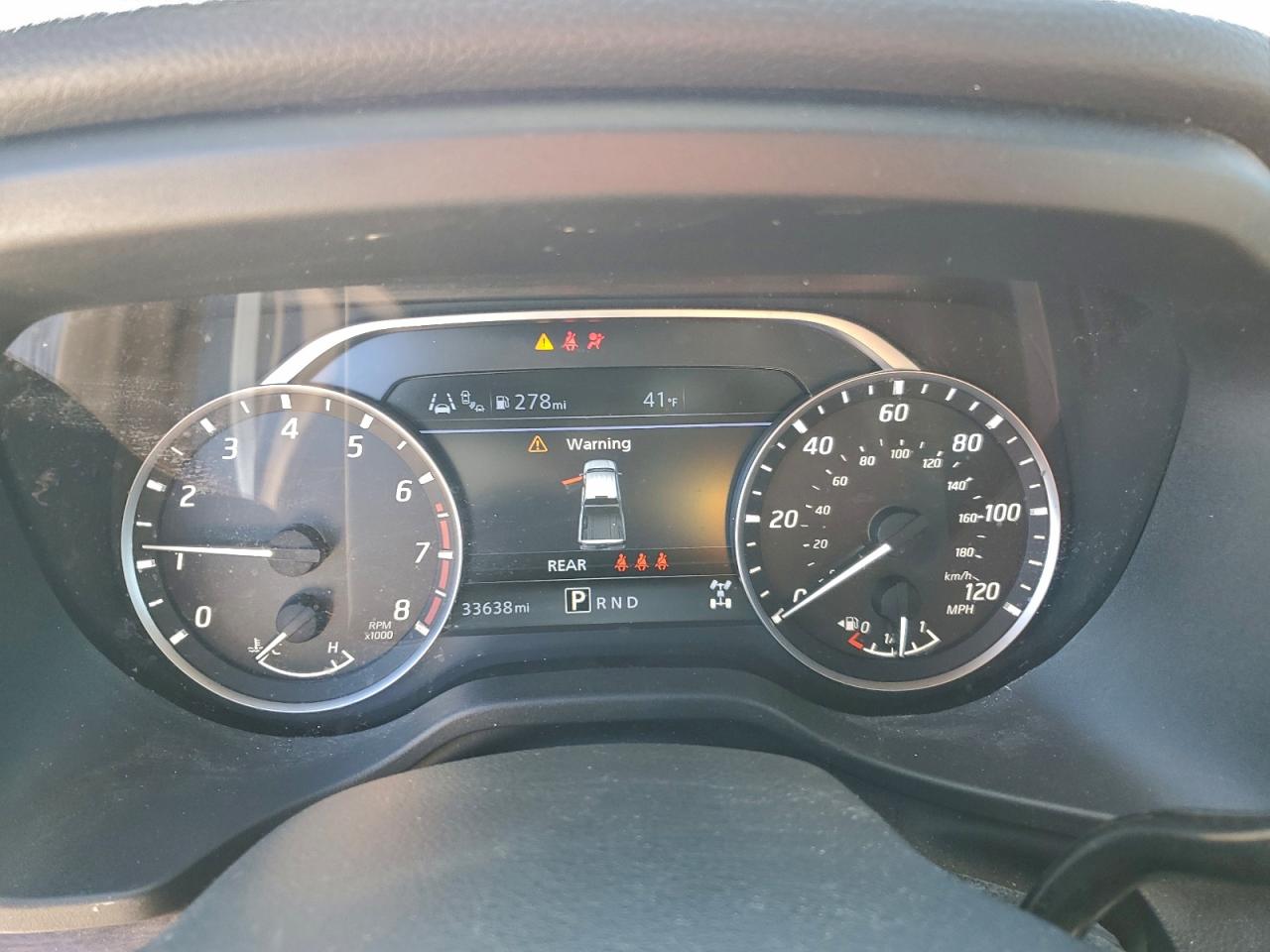 Nissan Titan Pro-4x Image 8