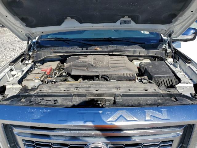 Nissan Titan Pro-4x Image 12