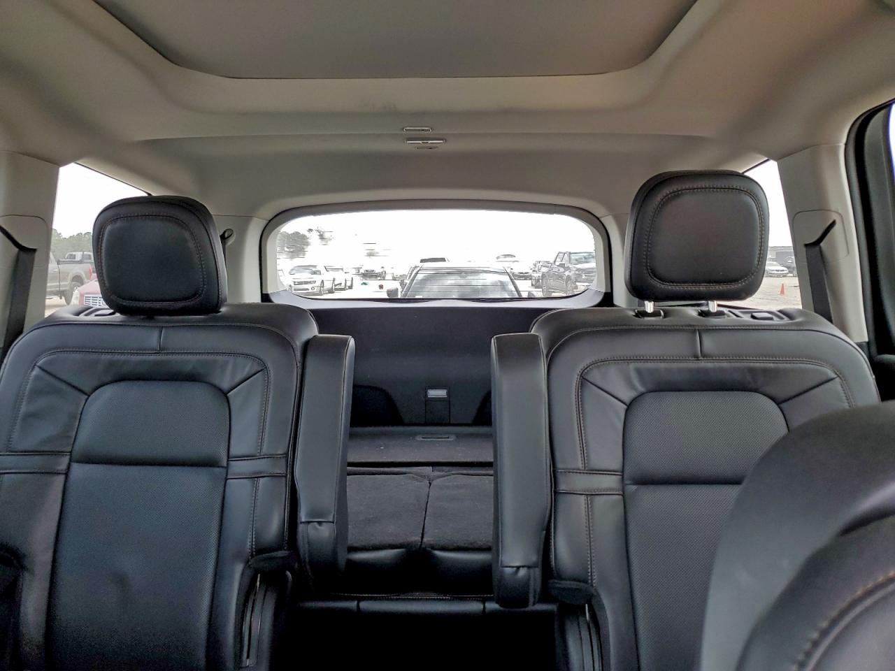 Lincoln Aviator Reserve Image 11