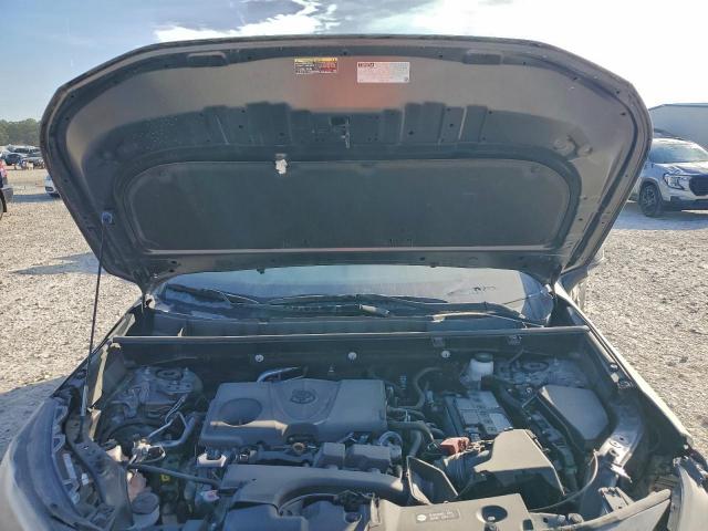 Toyota RAV4 Xle Premium Image 11