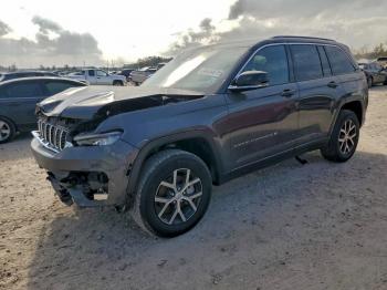  Salvage Jeep Grand Cherokee