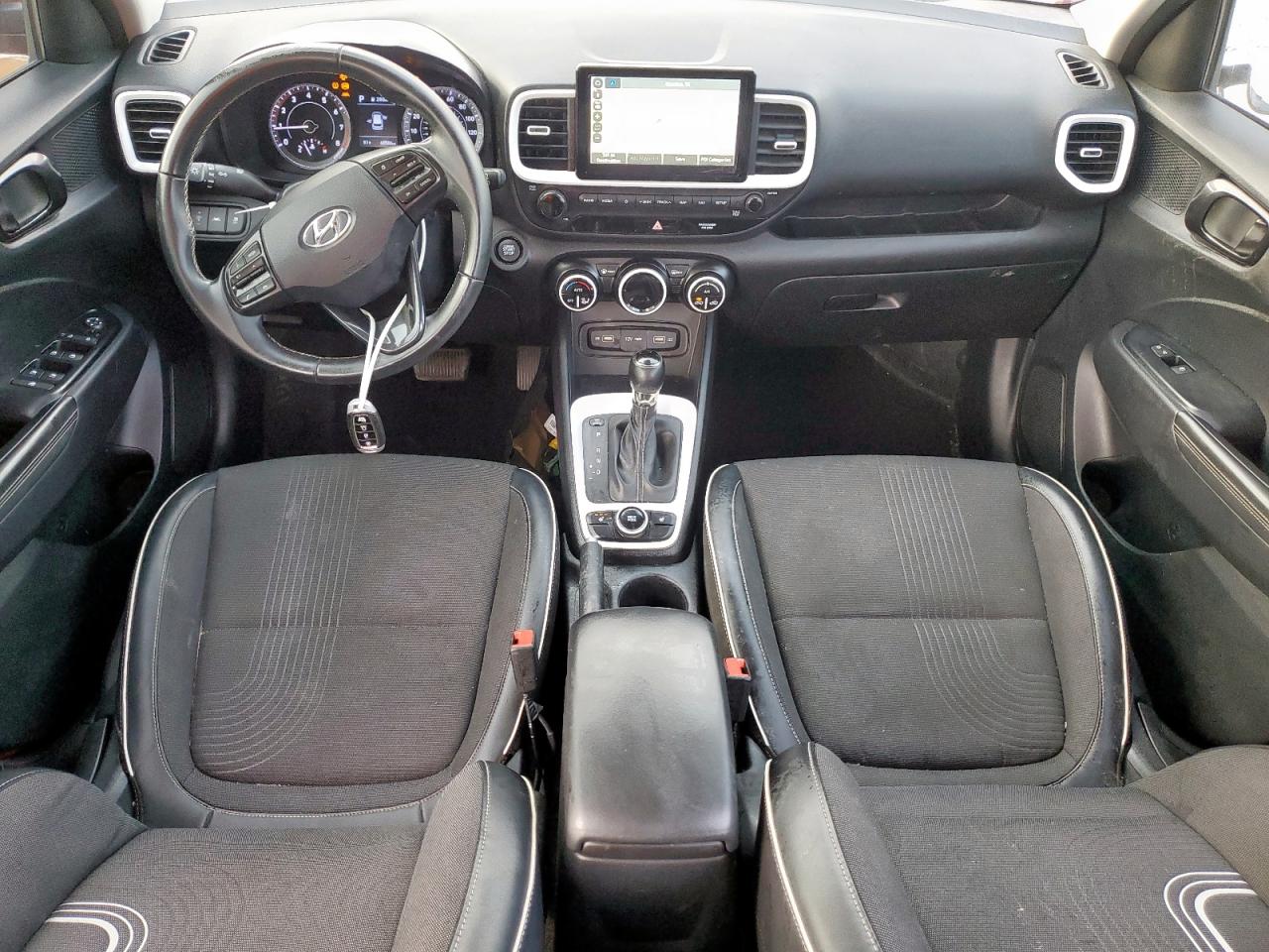 Hyundai VENUE Sel Image 13