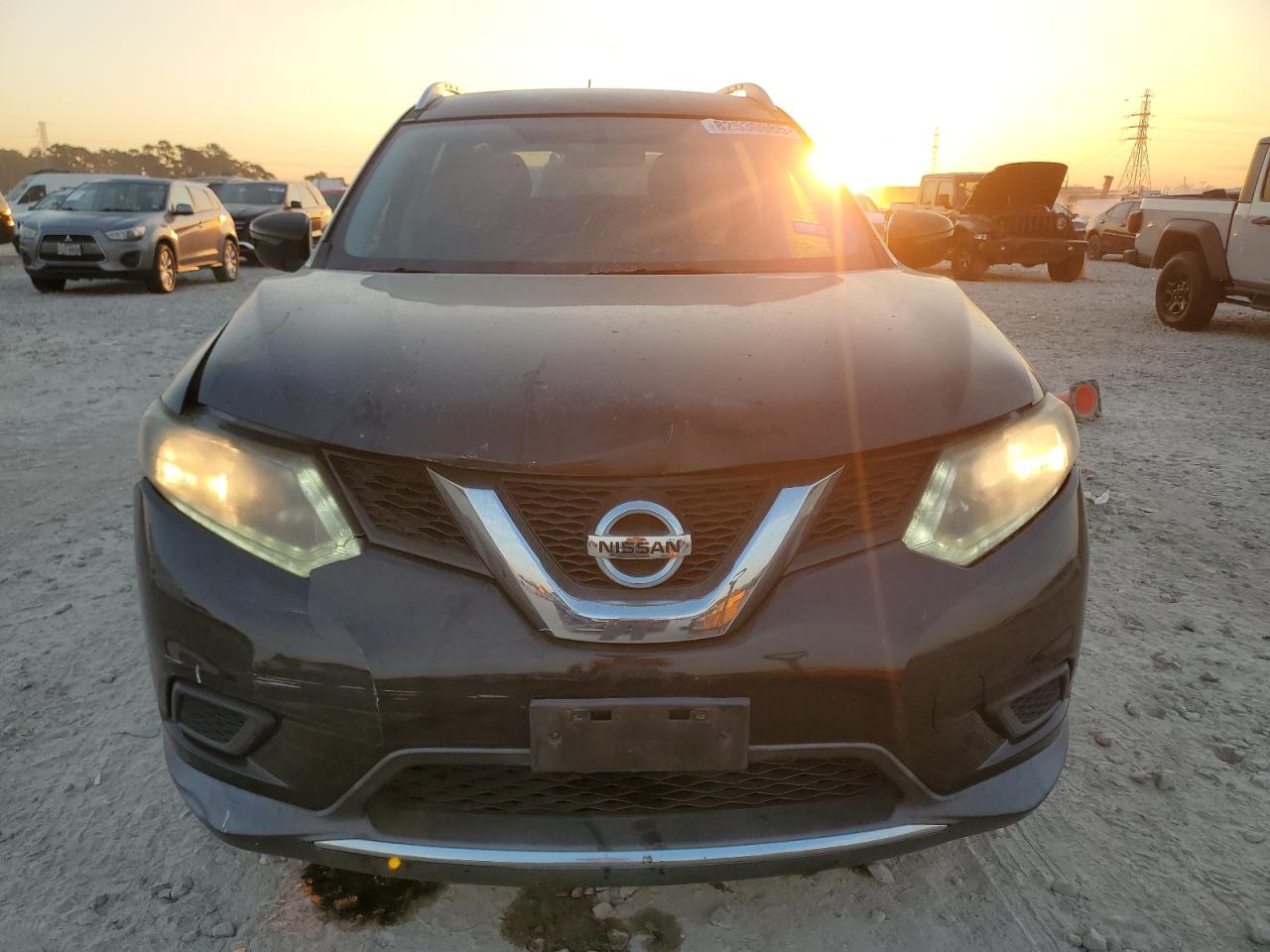 Nissan Rogue S Image 8