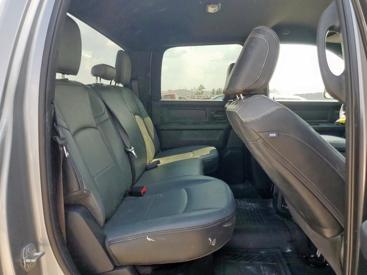 Ram 2500 Tradesman Image 12