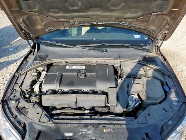 Volvo XC70 3.2 Image 8