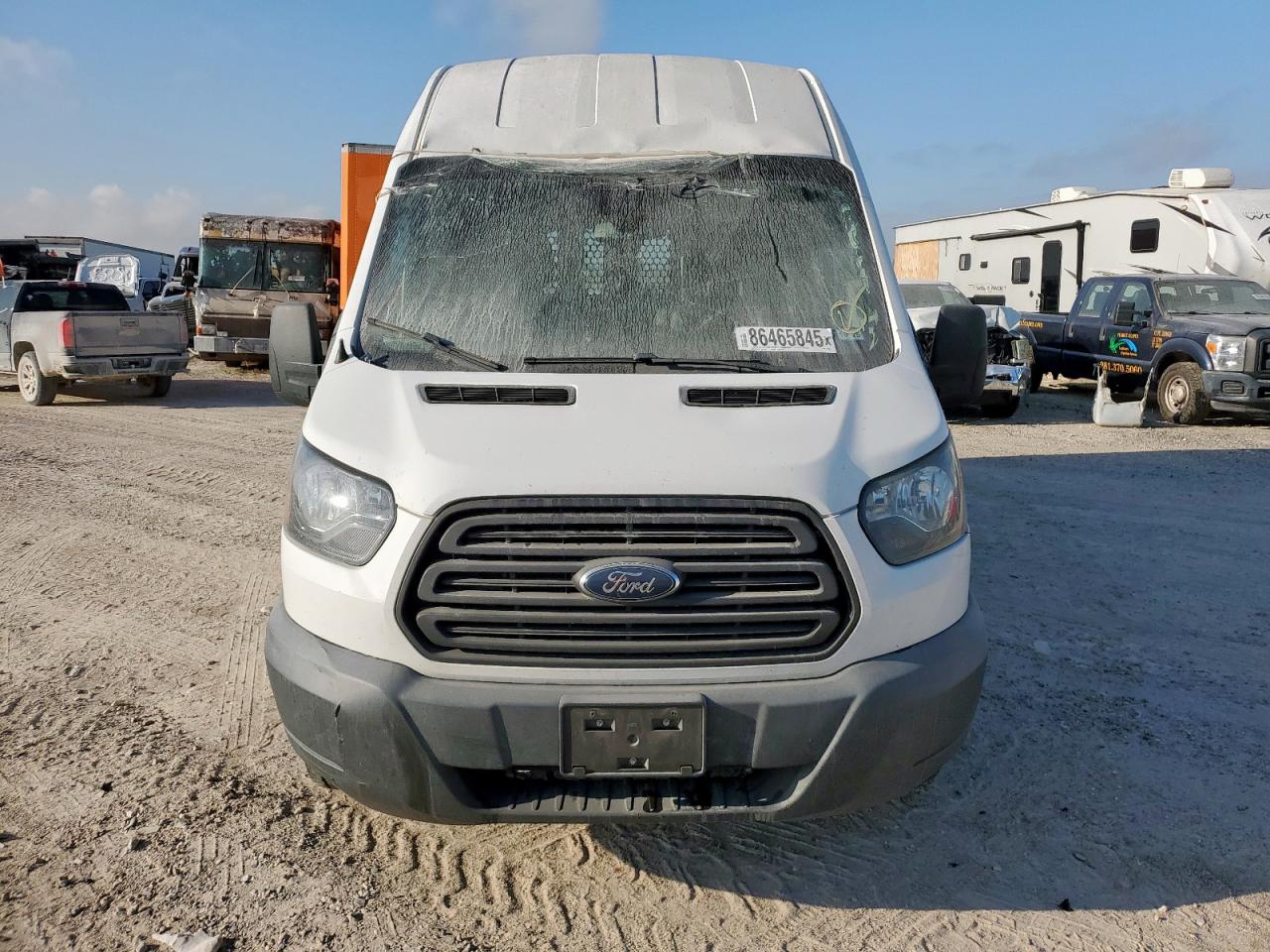 Ford Transit T-250 Image 2
