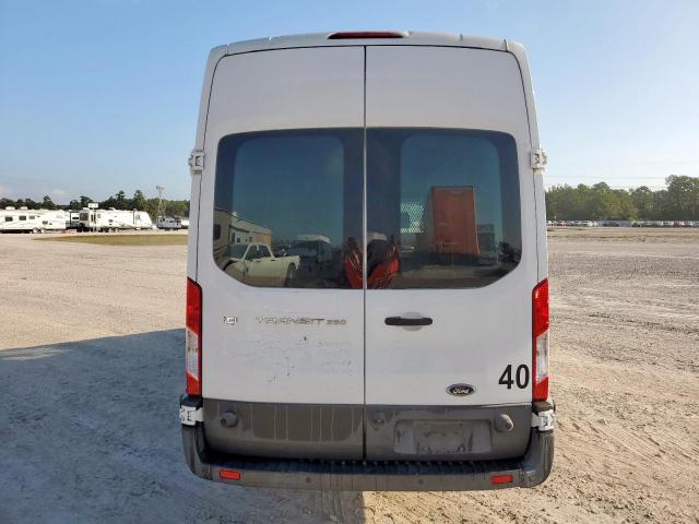 Ford Transit T-250 Image 11