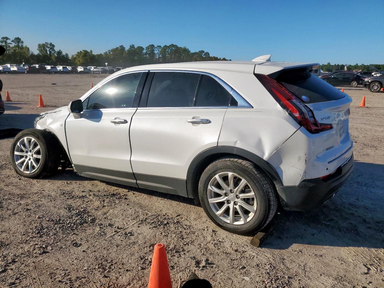 Cadillac XT4 Luxury Image 3