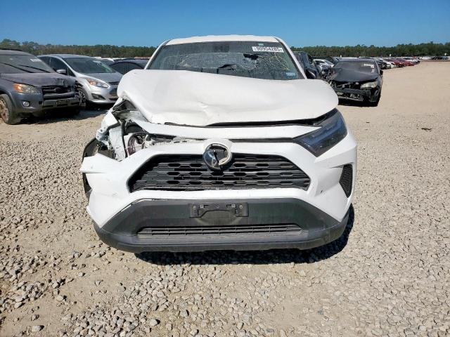 Toyota RAV4 Le Image 2