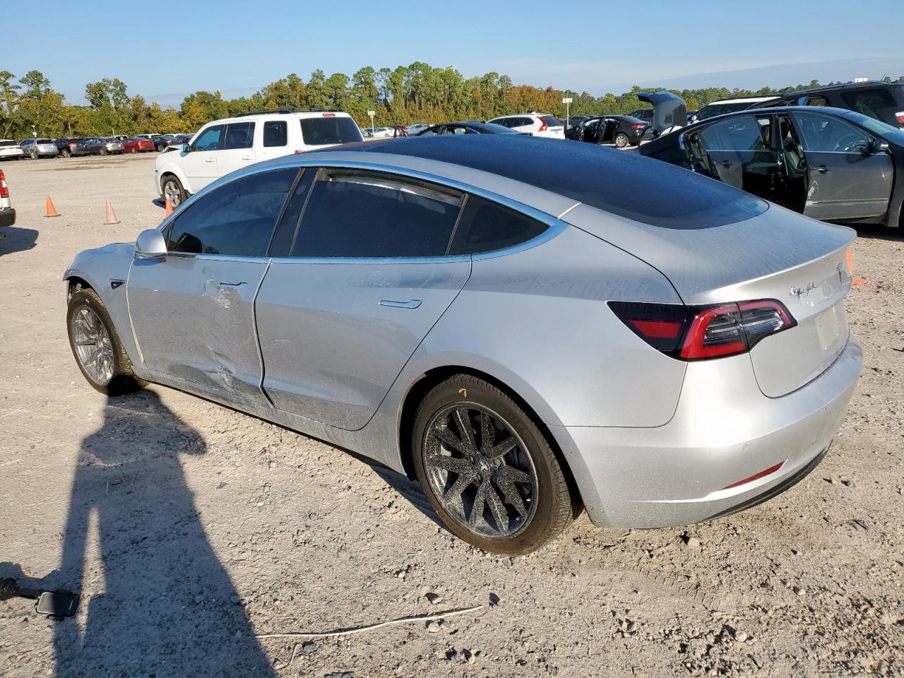 Tesla Model 3 Image 2
