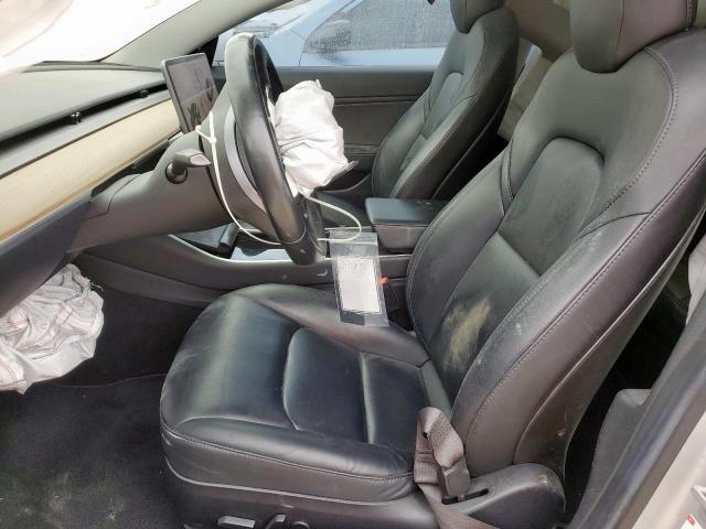 Tesla Model 3 Image 5