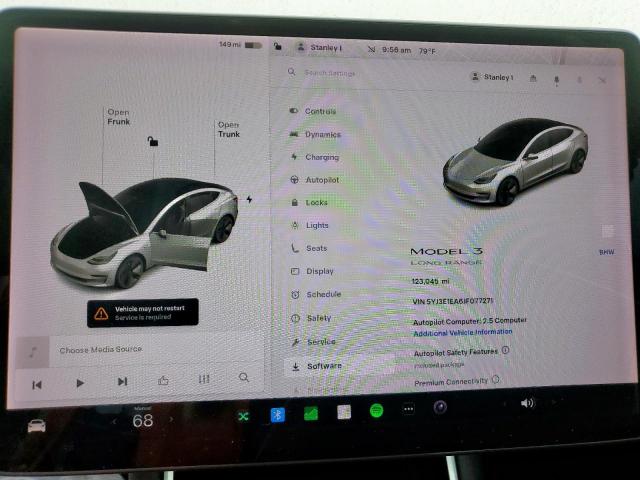 Tesla Model 3 Image 12