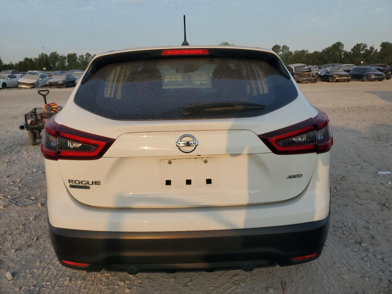 Nissan Rogue S Image 10