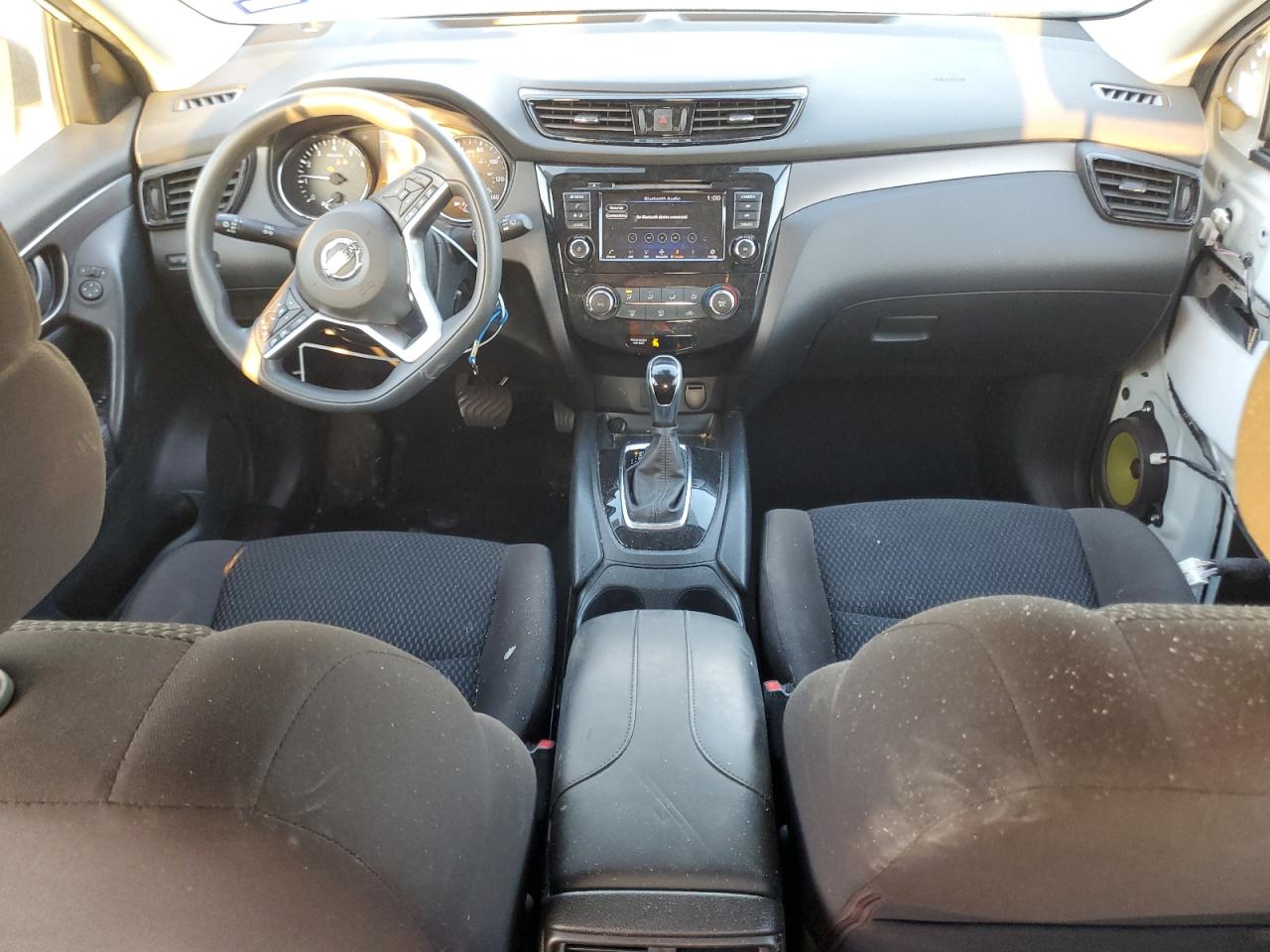 Nissan Rogue S Image 6